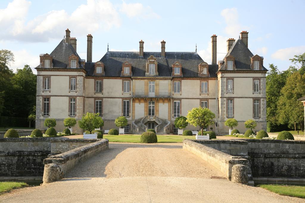 Chateau-Hotel De Bourron Eksteriør billede