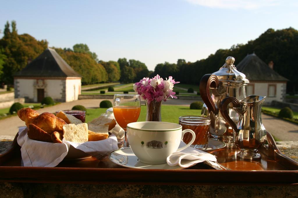 Chateau-Hotel De Bourron Eksteriør billede